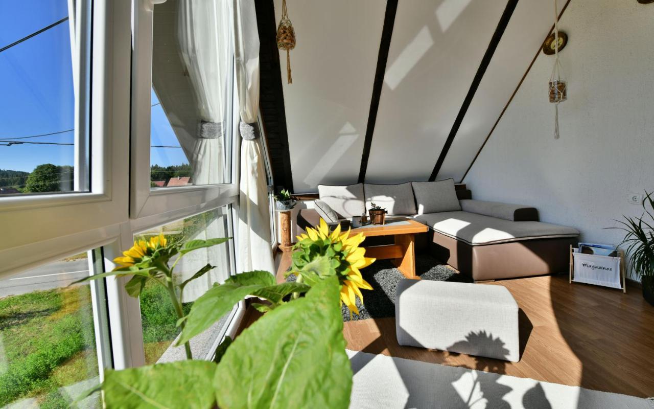 Rooms & Apartment Milan Saborsko Eksteriør billede