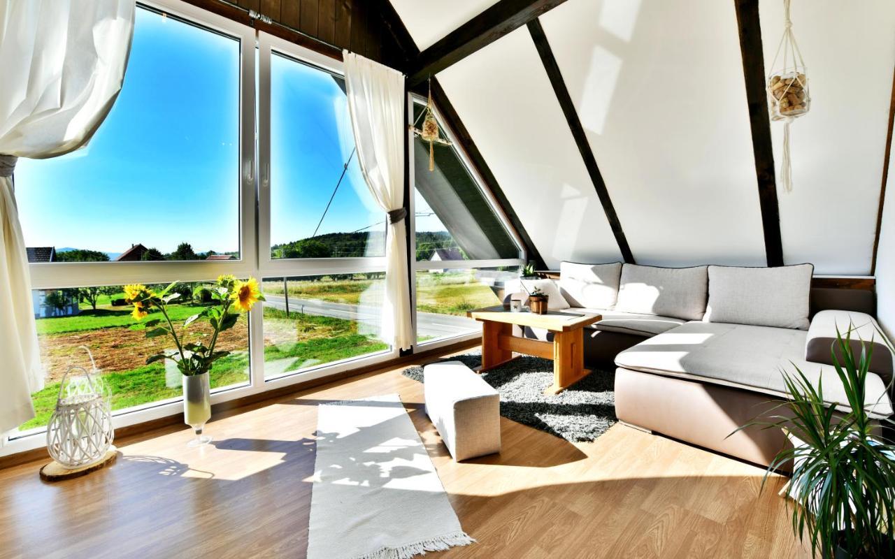 Rooms & Apartment Milan Saborsko Eksteriør billede