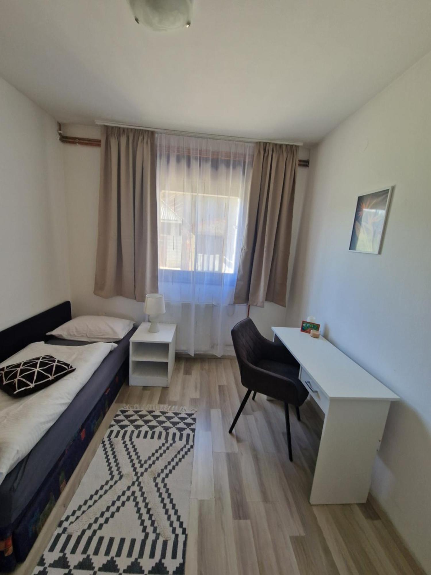 Rooms & Apartment Milan Saborsko Eksteriør billede